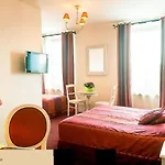 Saint Jean فندق