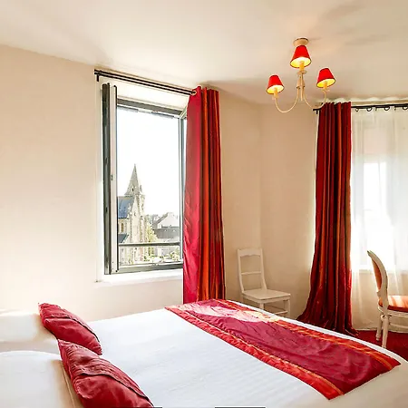 Saint Jean Hotel 3*
