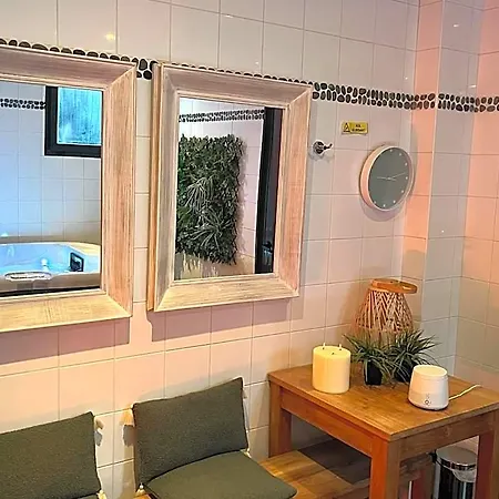 Saint Jean Hotel 3*